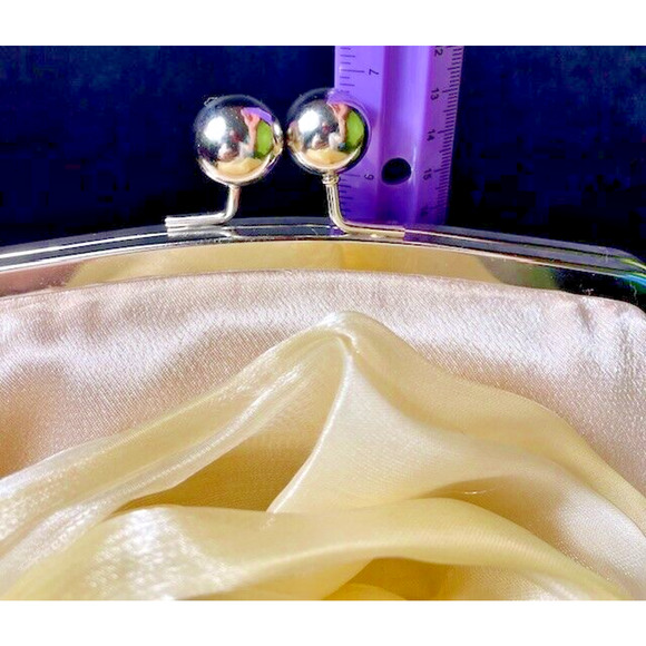 Women Rose Evening Cross-body Handbag Metal Top-handle Chain Strap 6" x9" - Picture 9 of 9